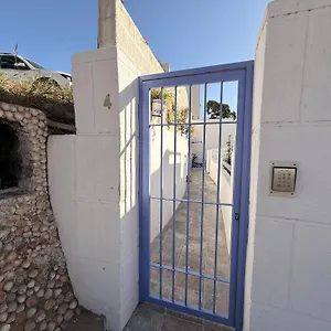 https://pueblo-marino-oasis-junto-al-mar-de-la-araa-by-sol-maestranza.1costadelsol.com